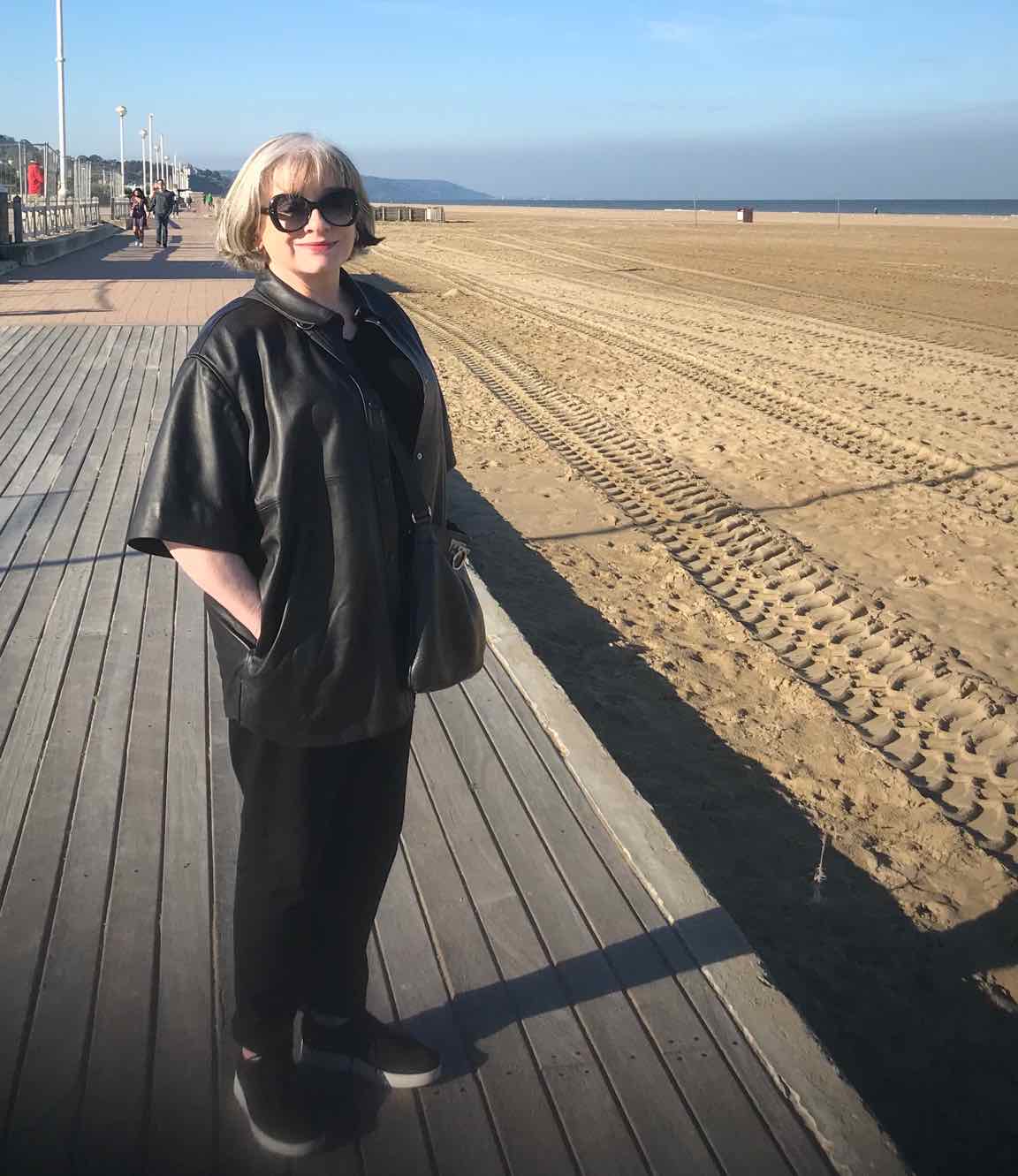 Chic & Slim Special Correspondent Kat on the beach at Deauville